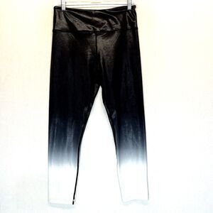 Zyia Active 7/8 Leggings Size 8-10 Black and White Ombre Performance High-Rise